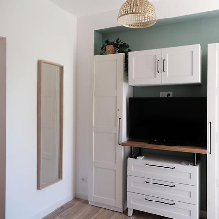 Studio Renove Avec Belle Terrasse Aix-en-Provence Exterior foto