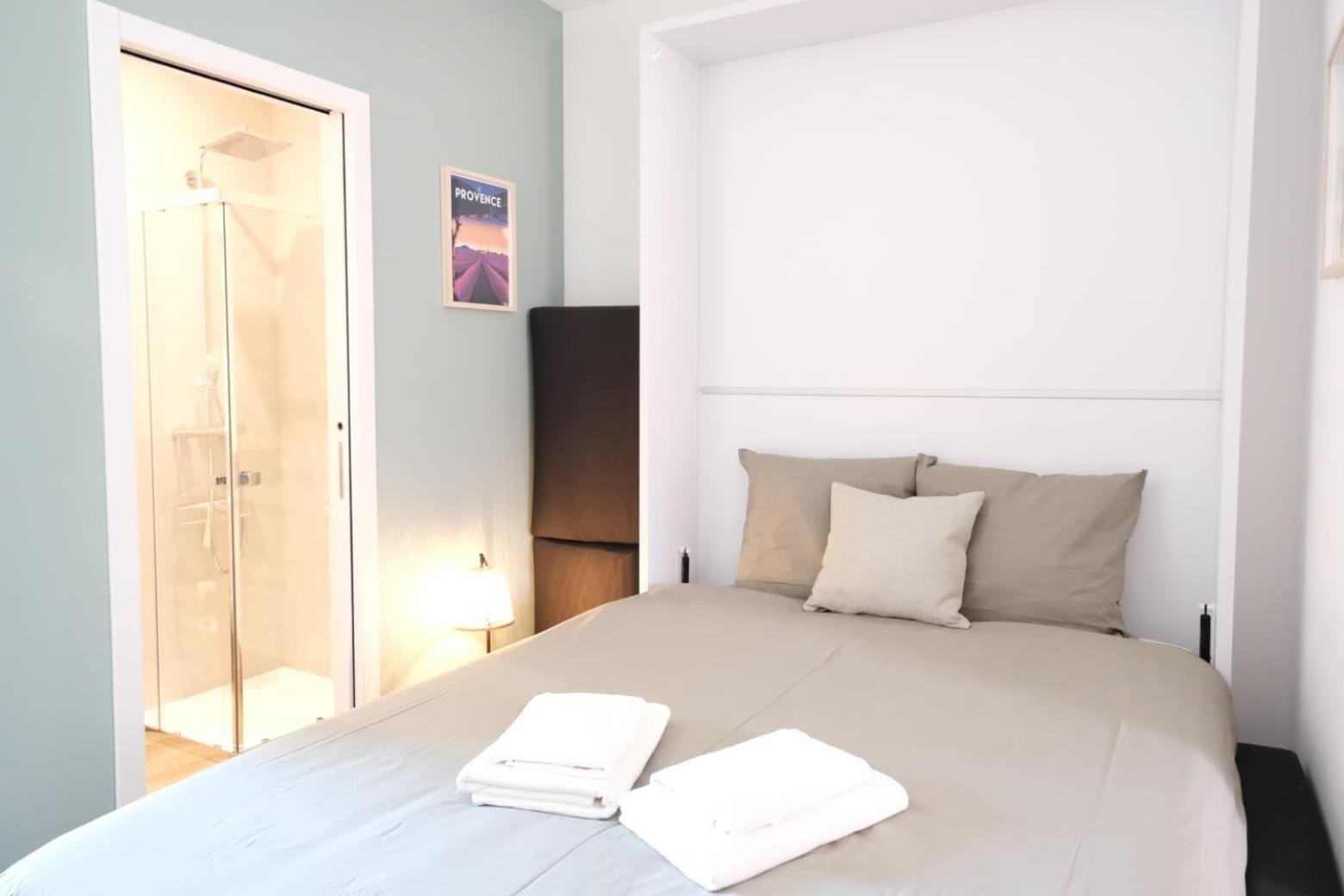 Studio Renove Avec Belle Terrasse Aix-en-Provence Exterior foto